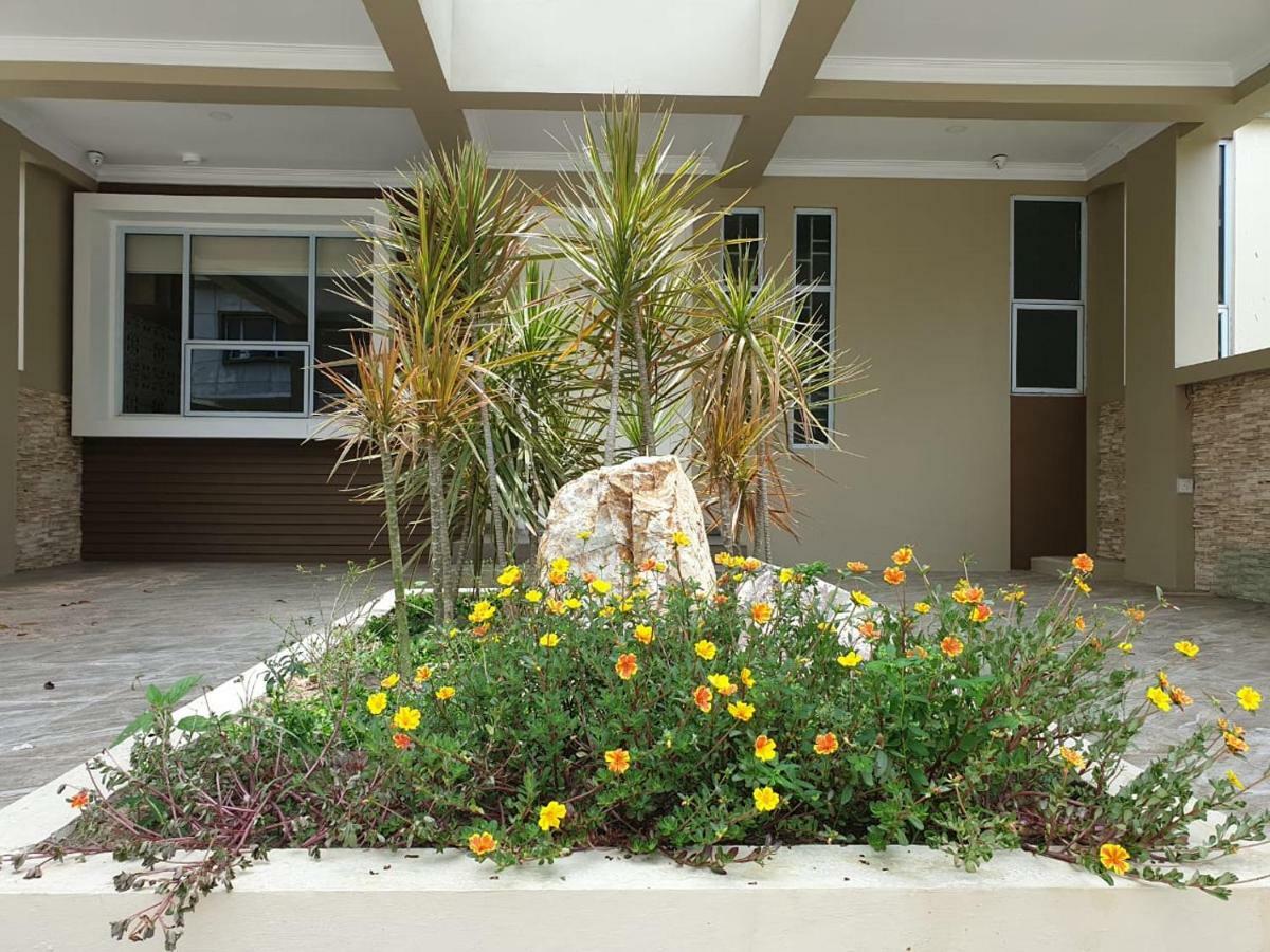 Danka@Taman Golf Residence Batam Exterior foto